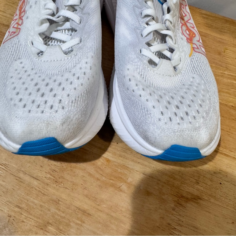Hoka Women's Mach 6 White / Nimbus Cloud Sneakers 9.5 - Picture 8 of 9